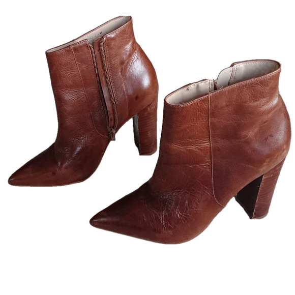 Steve Madden POUT brown leather bootie size 7M - Picture 1 of 12